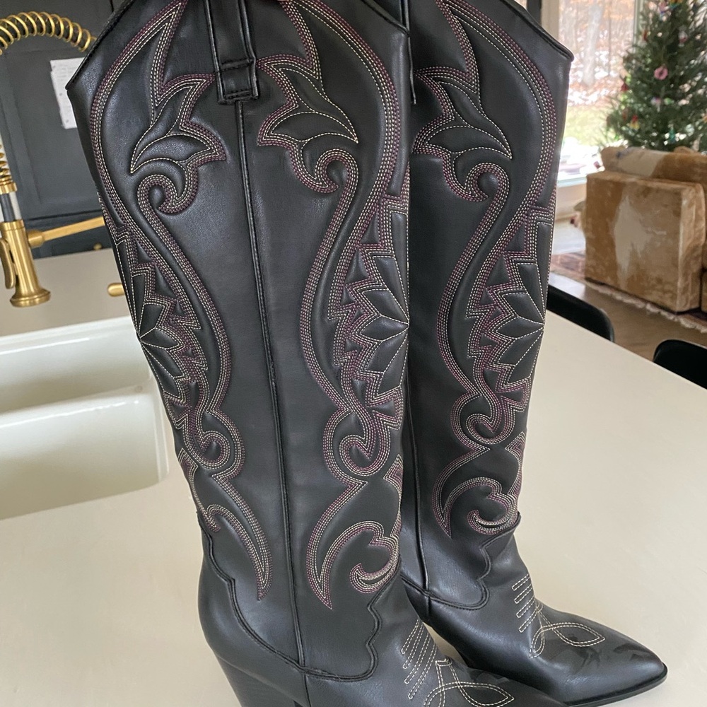Steve Madden Black Embroidered Western Boots - image 1